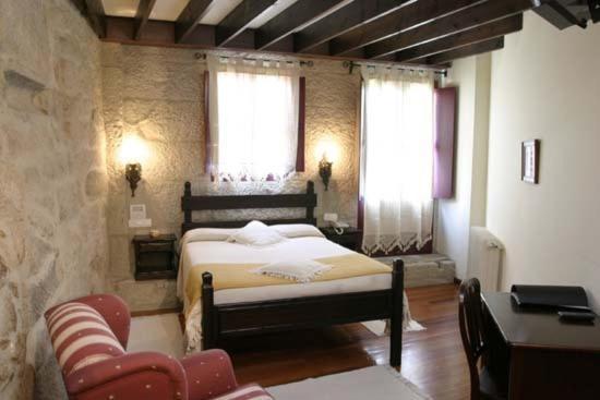 Hotel O Portelo Rural Allariz Quarto foto